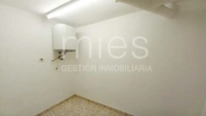 Local en venta en Valencia