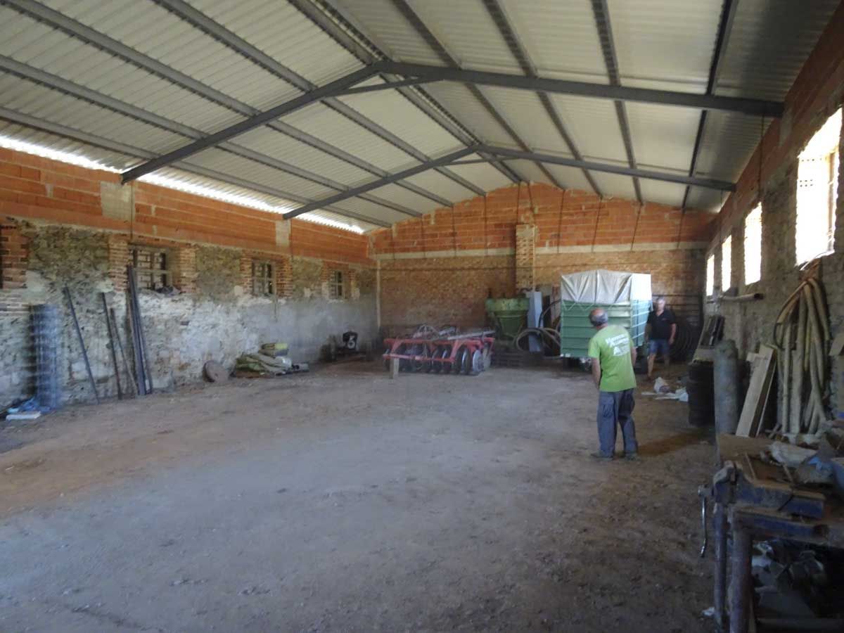 Nave industrial en venta en Huélaga