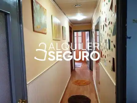 Piso de alquiler en Miranda de Ebro con Calefacción, Terraza y Amueblado