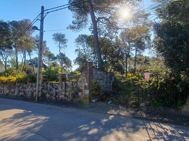 Terreny residencial en venda a Carrer MONTSERRAT (FONT DEL BOSC 122
