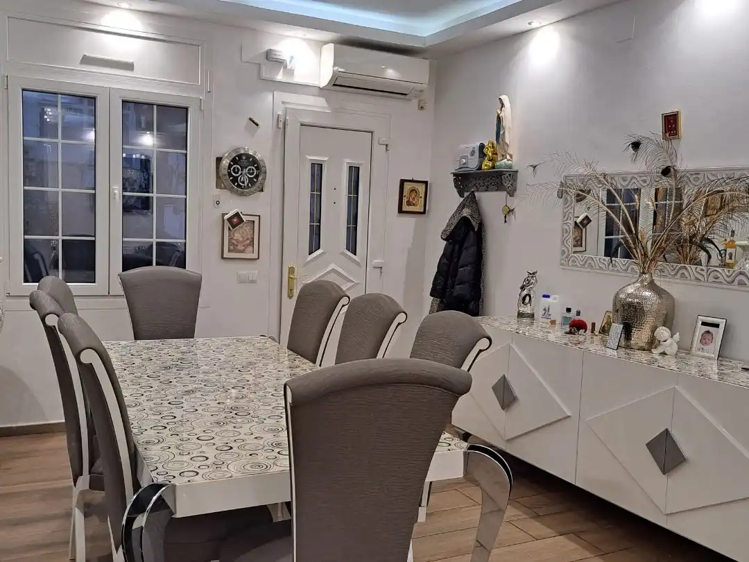 Maison mitoyenne avec jardin à vendre à Avinguda de la Generalitat 8, imagen 5