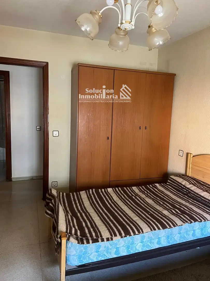 Bedroom of Flat for sale in Salamanca  with Heating, Terrace and Furnished