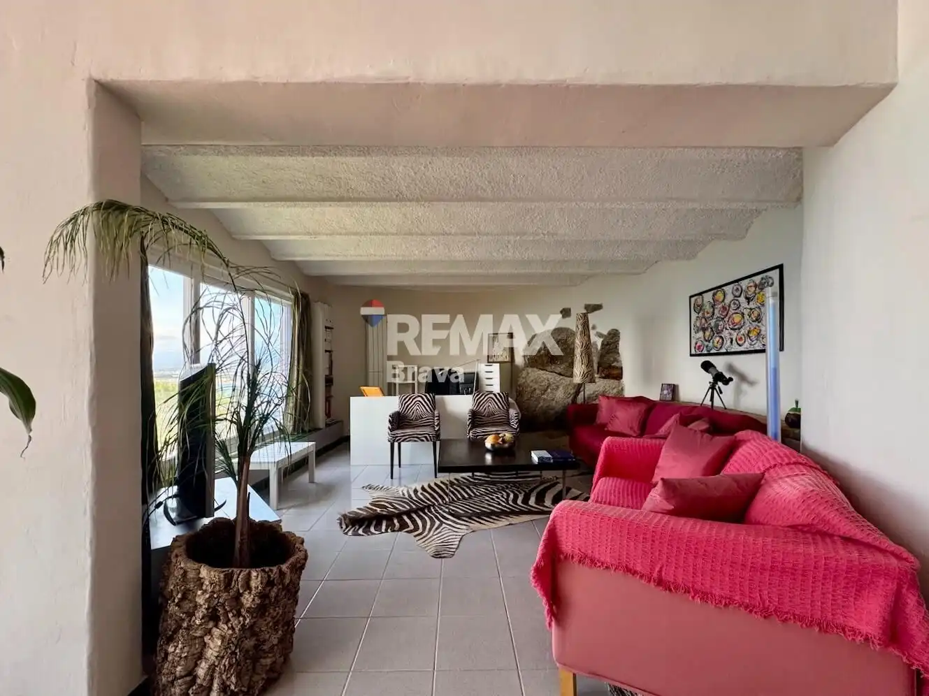 Sala de estar de Casa o chalet en venta en Roses con Aire acondicionado, Calefacción y Jardín privado