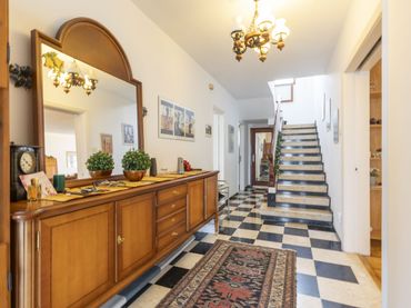 Casa bifamiliare con balcone in vendita a C. Alemania, 21