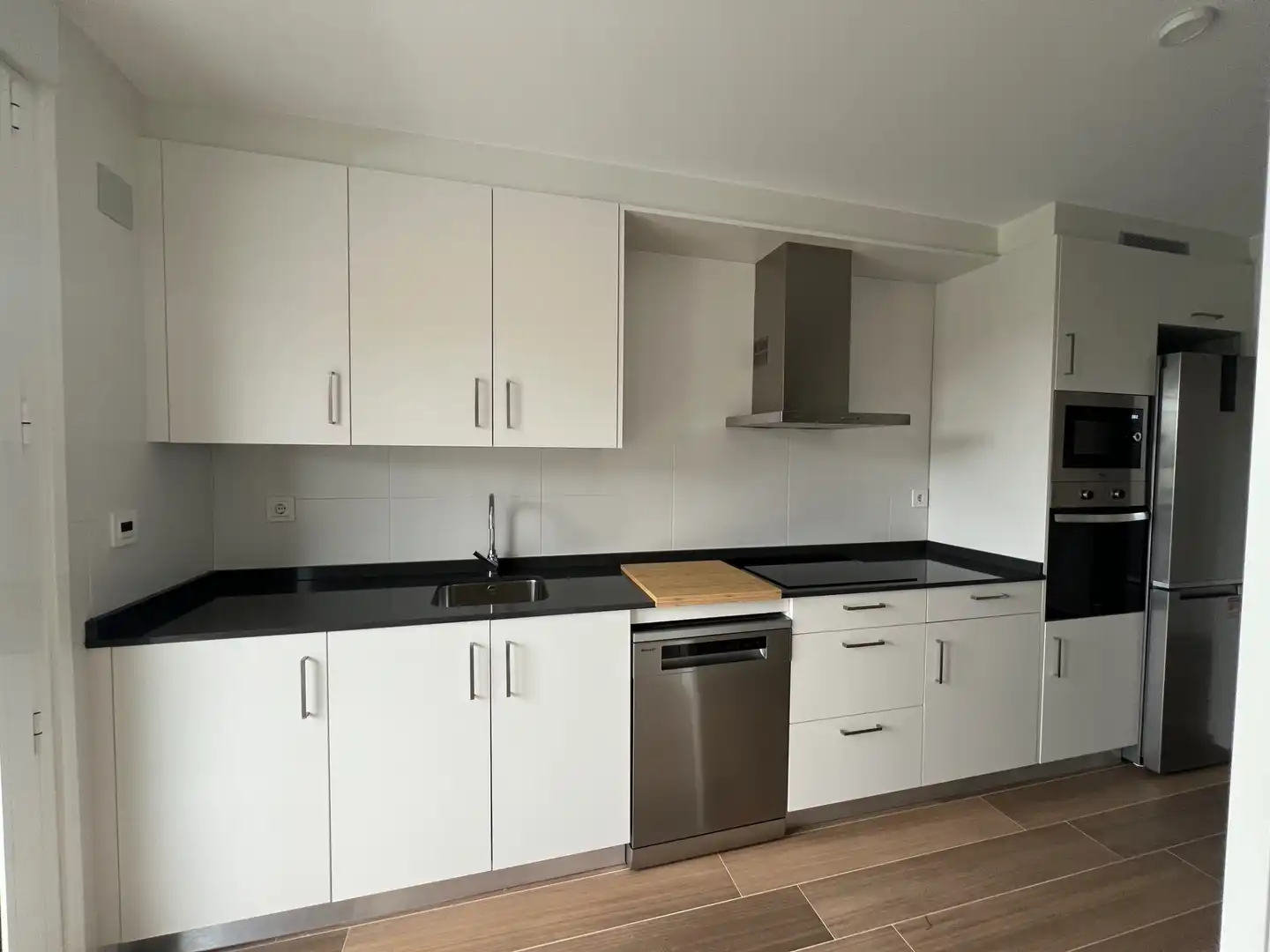 Cocina de Piso de alquiler en Siero con Calefacción, Parquet y Terraza
