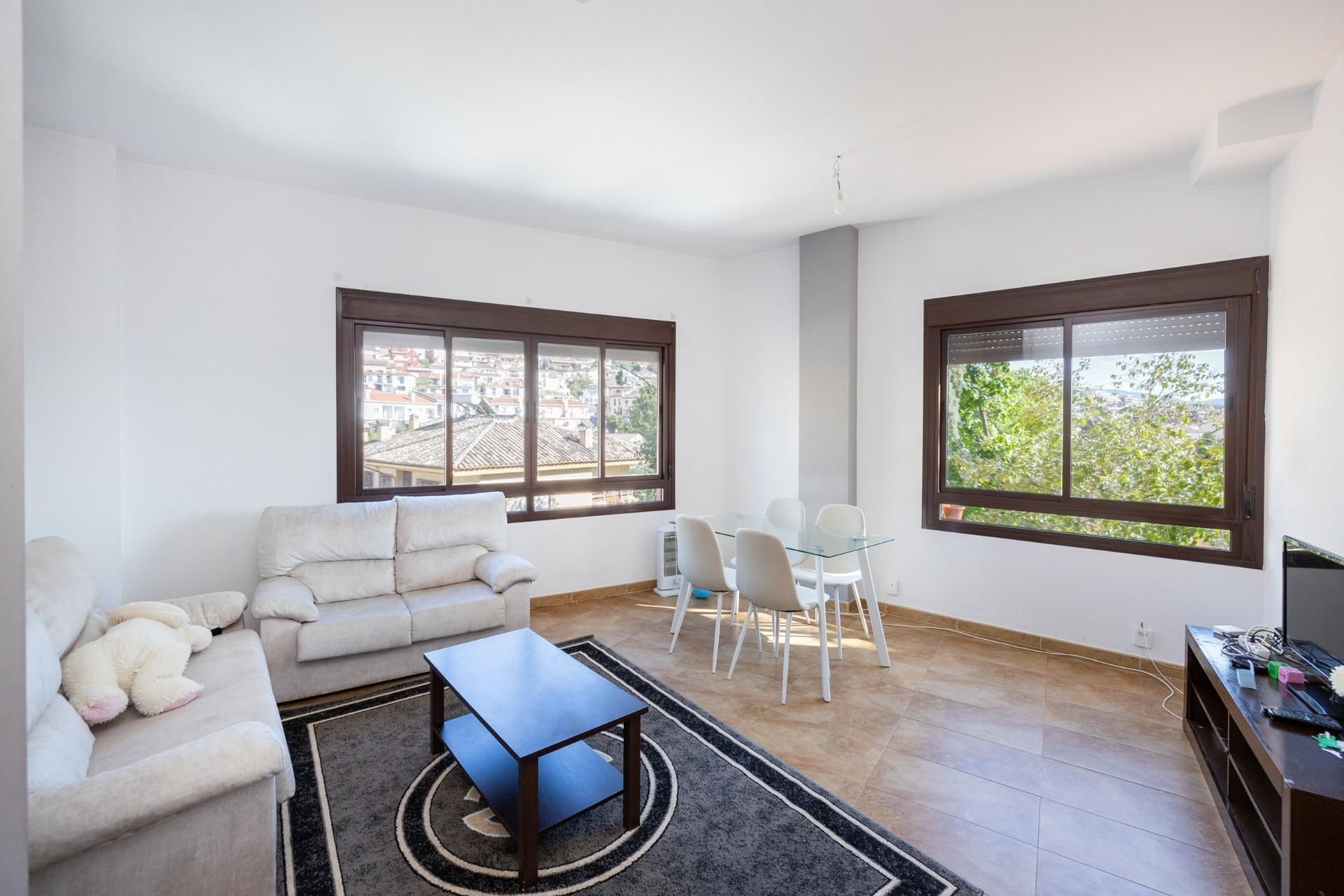 Sala d'estar de Planta baixa en venda en Monachil amb Traster