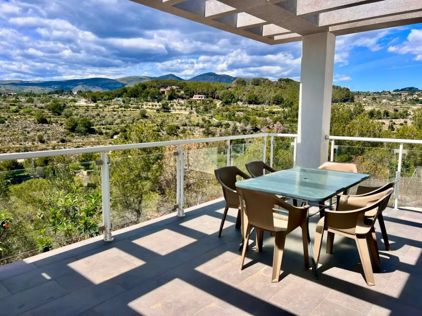 Bungalow con terrazza in vendita a La Empedrola