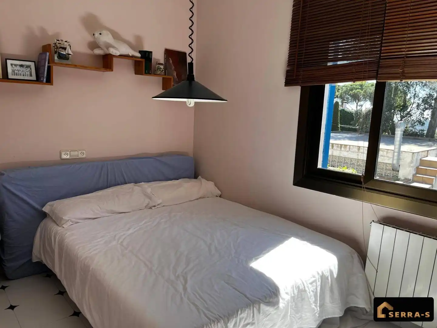 Chalet con terraza en venta en Carrer del Cadí, imagen 15