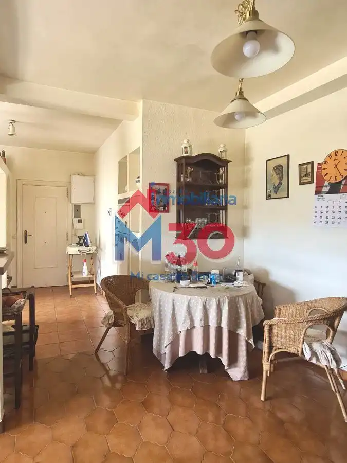 Cocina de Piso en venta en Miranda de Ebro con Calefacción, Parquet y Terraza