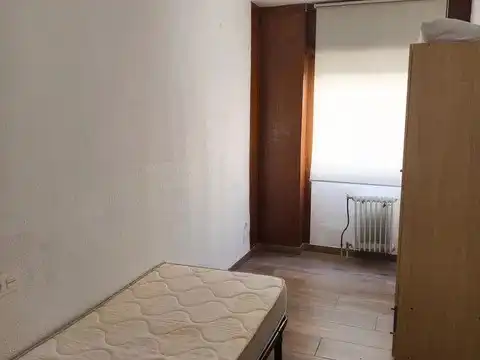 Schlafzimmer von Wohnung zur Miete in Granada mit Klimaanlage, Heizung und Möbliert