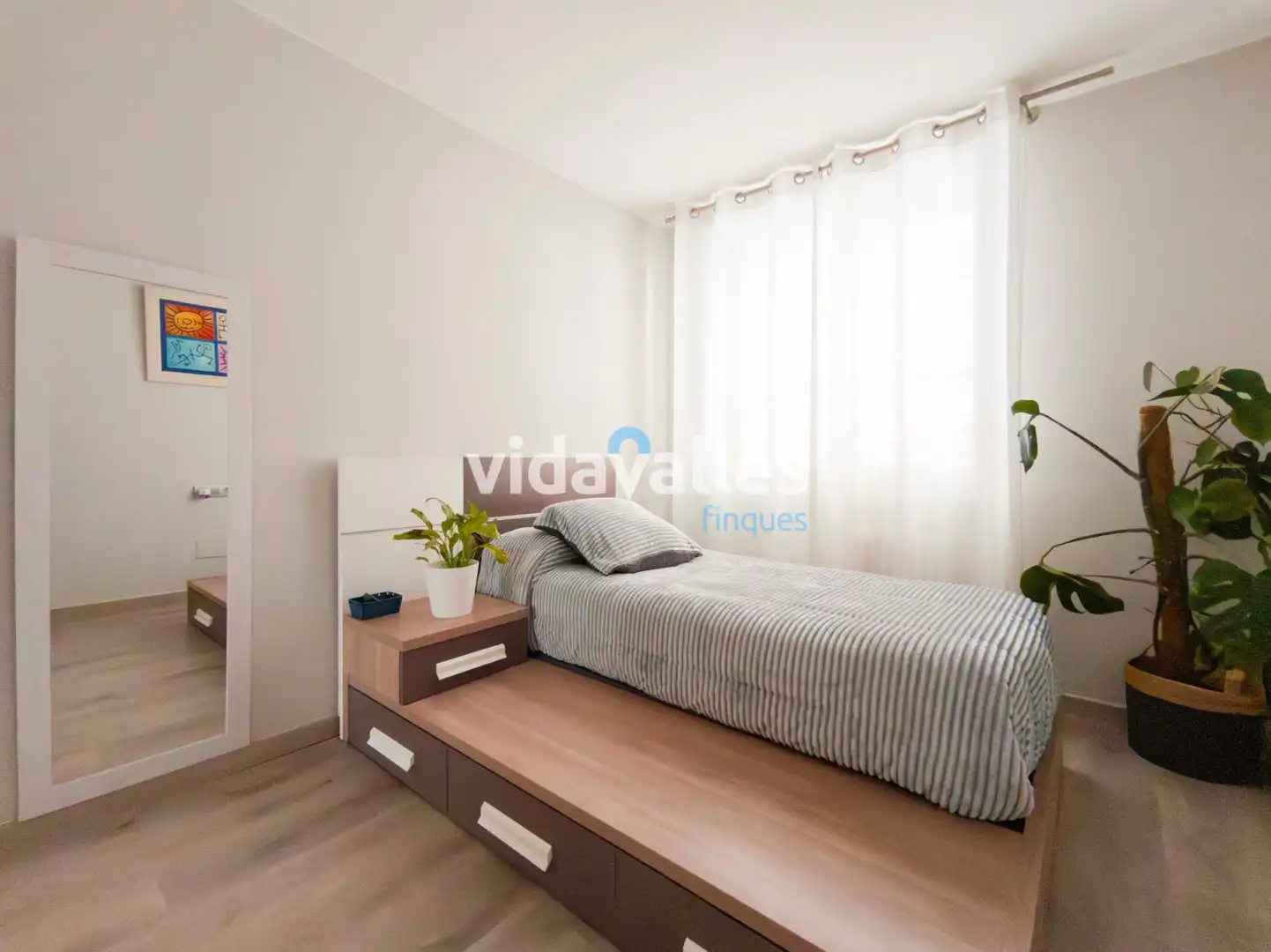 Habitación de Casa adosada en venta en Premià de Mar con Aire acondicionado, Calefacción y Jardín privado