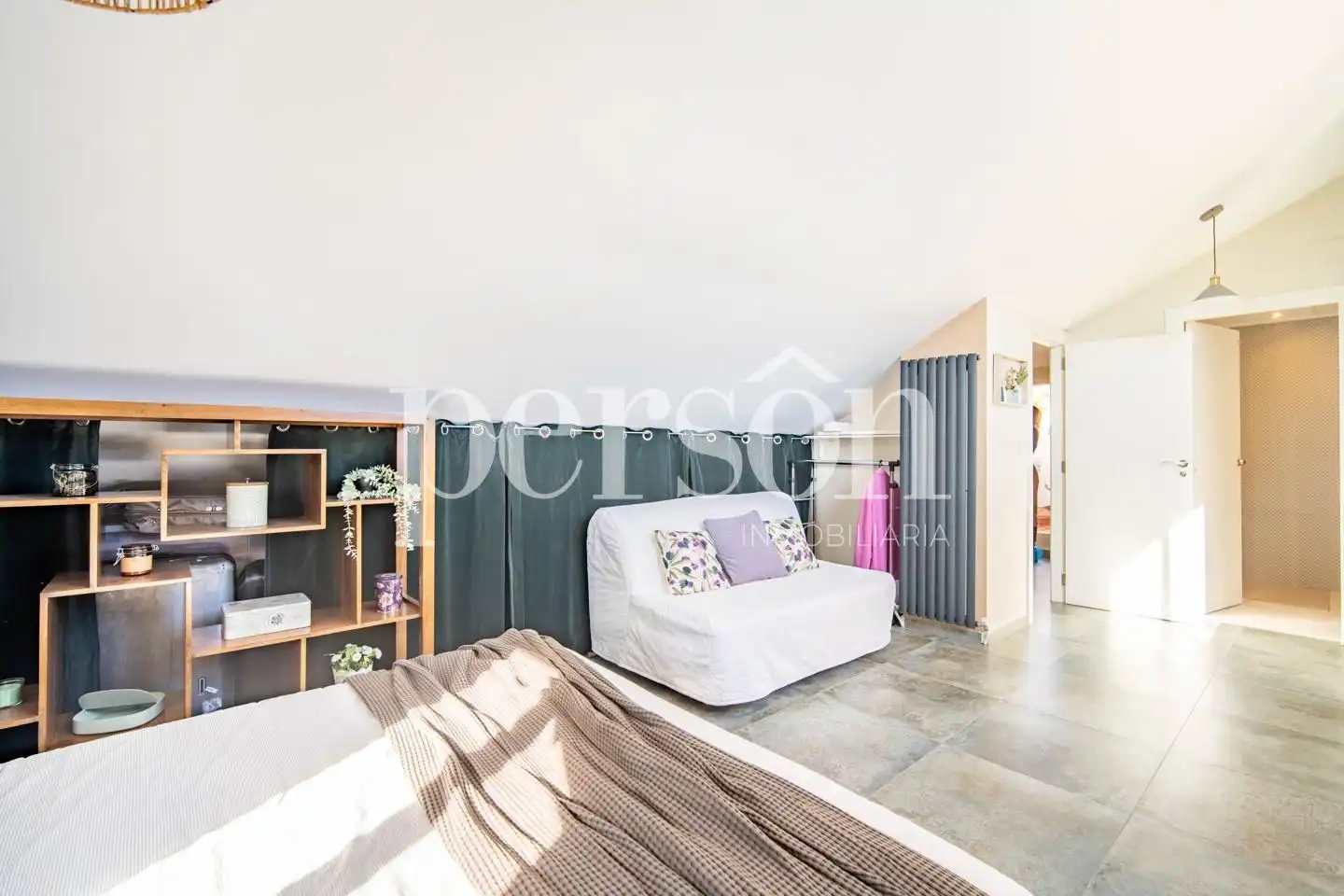Bedroom of Houses for rent in Chiva  with Air Conditioner, Heating and Private garden