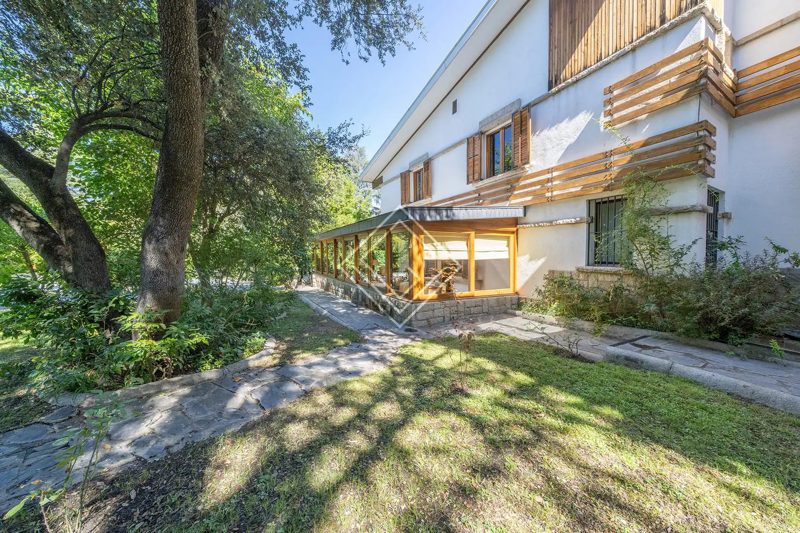 Vista exterior de Casa o chalet en venta en Madrid con Calefacción, Jardín privado y Terraza