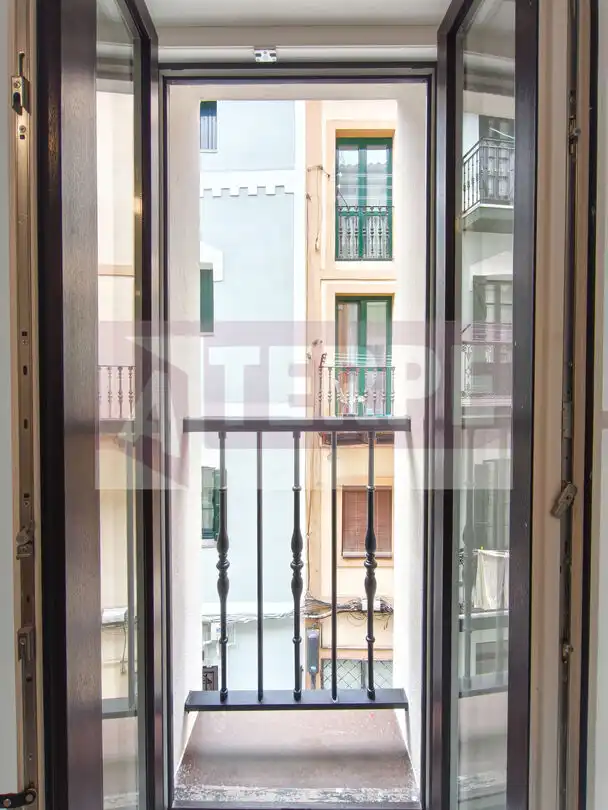 Terraza de Piso en venta en Errenteria con Amueblado y Balcón