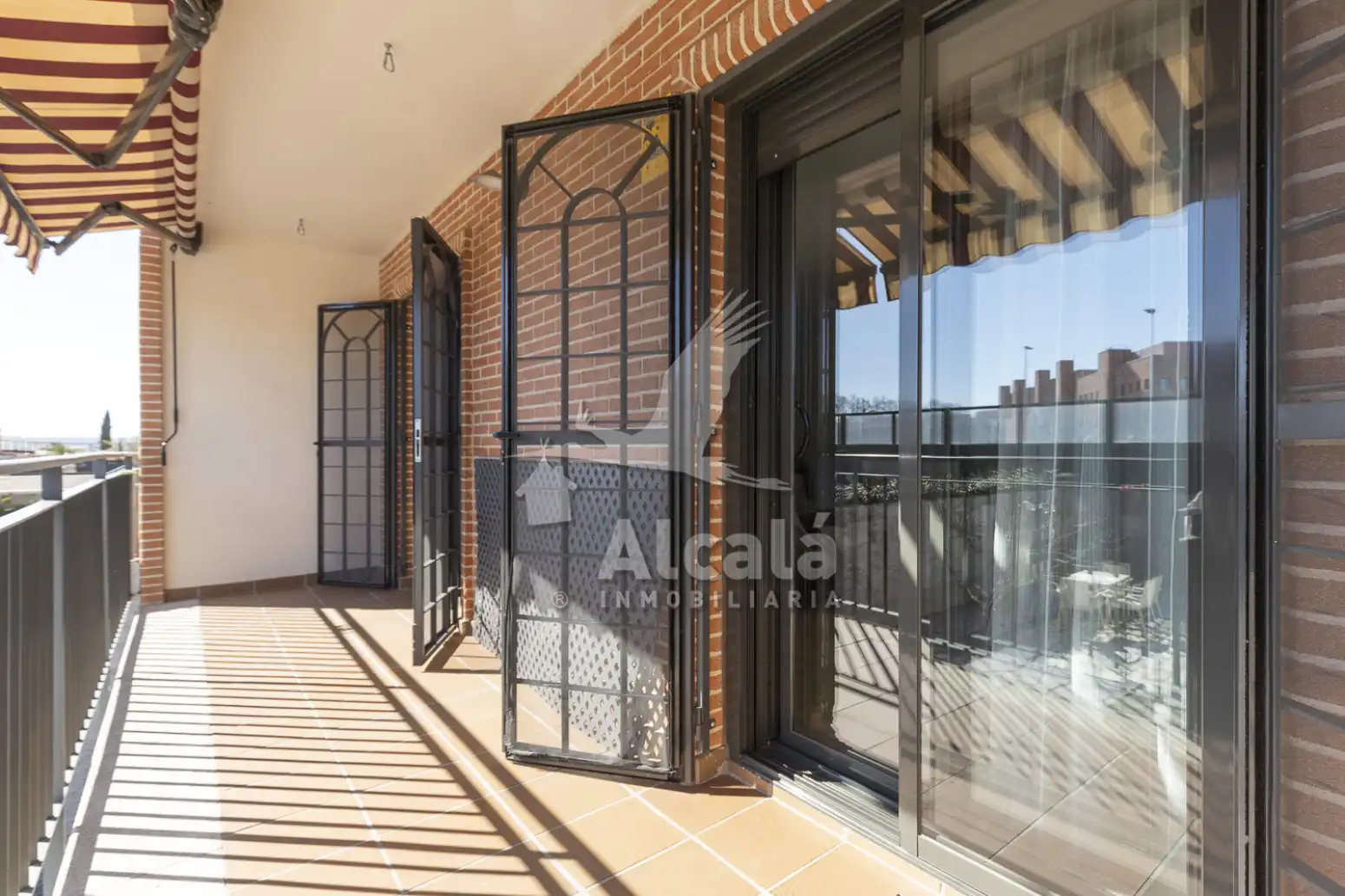 Terrassa de Casa o xalet en venda en Alcalá de Henares amb Aire condicionat, Calefacció i Jardí privat
