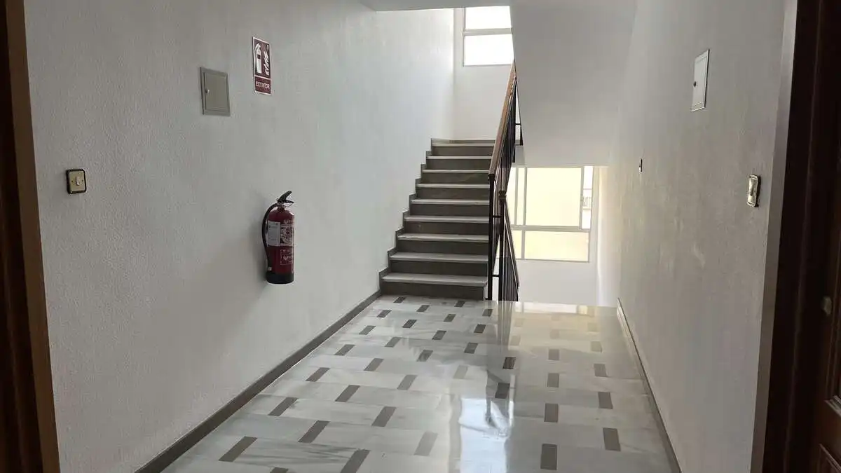 Flat for rent in Granada  with Air Conditioner, Heating and Terrace