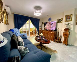 Living room of Apartment for sale in Fuengirola  with Air Conditioner, Heating and Terrace