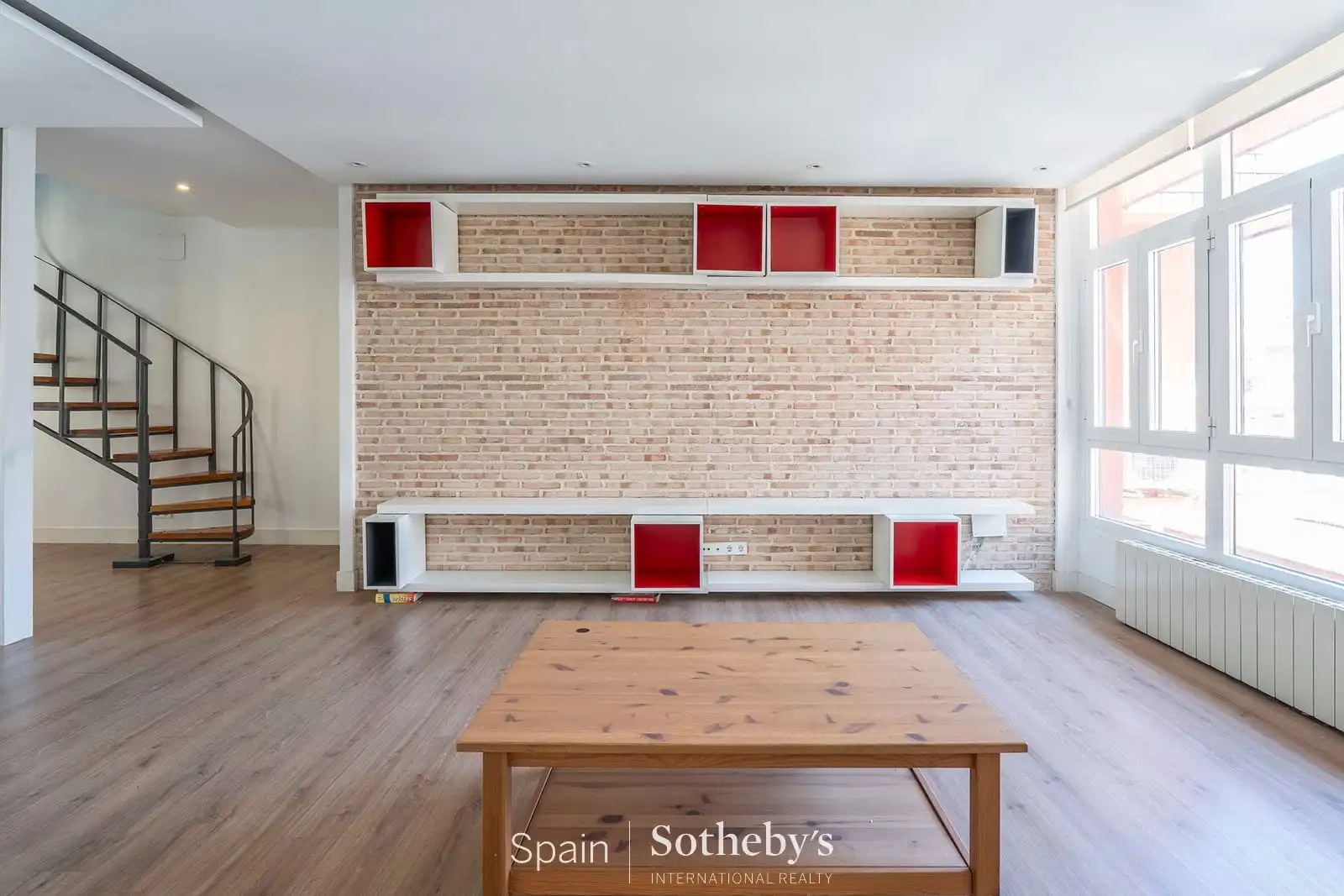 Living room of Attic for sale in Madrid  with Air Conditioner, Heating and Terrace