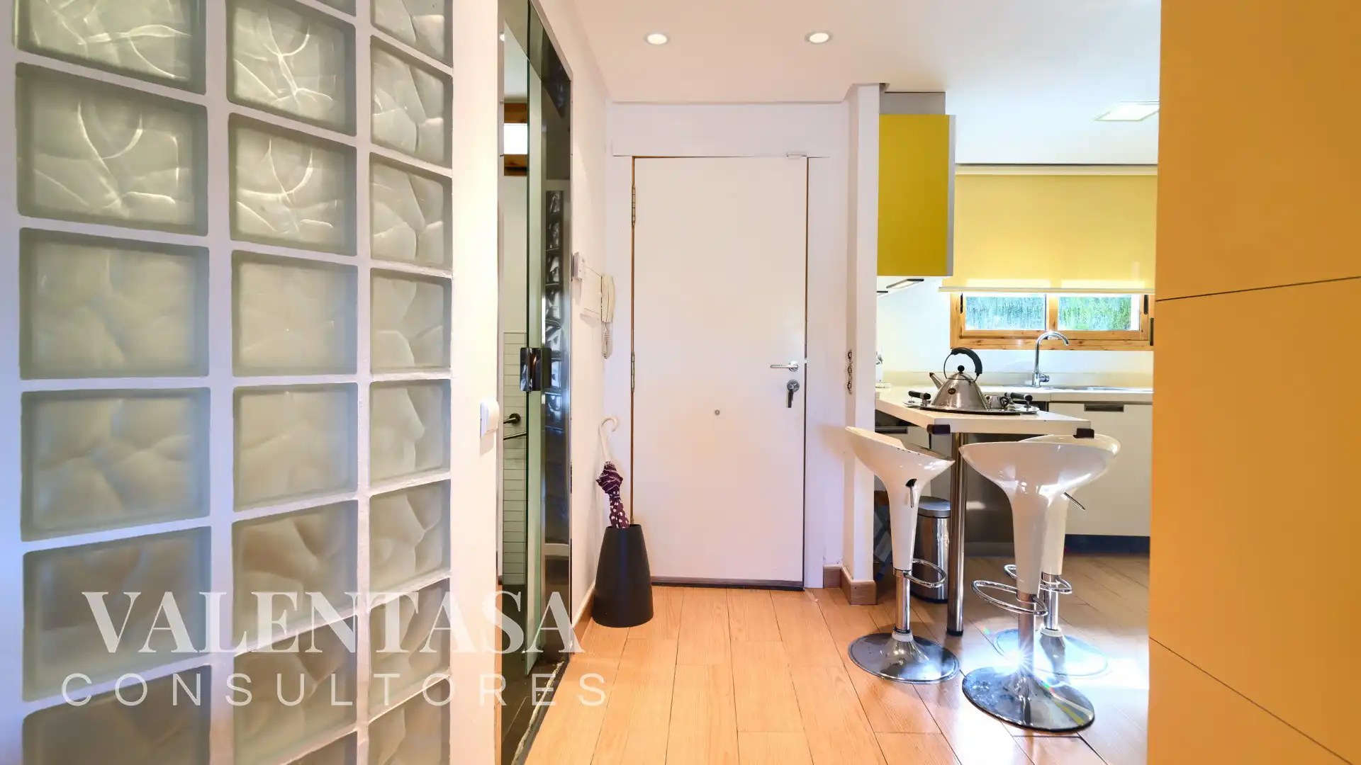 Detached homes for sale in Chiva  with Air Conditioner, Private garden and Terrace