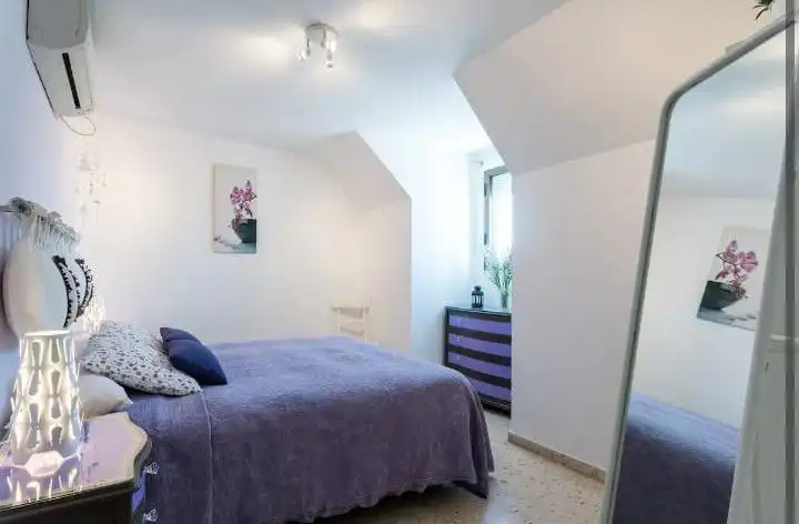Habitación de Ático en venta en Sevilla con Aire acondicionado y Calefacción