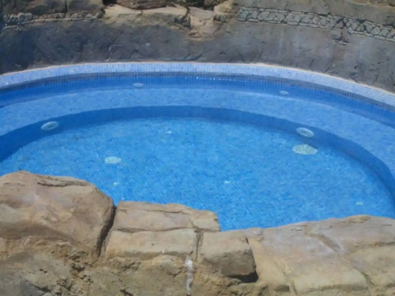 Swimming pool of Flat for rent in El Campello  with Air Conditioner, Heating and Terrace