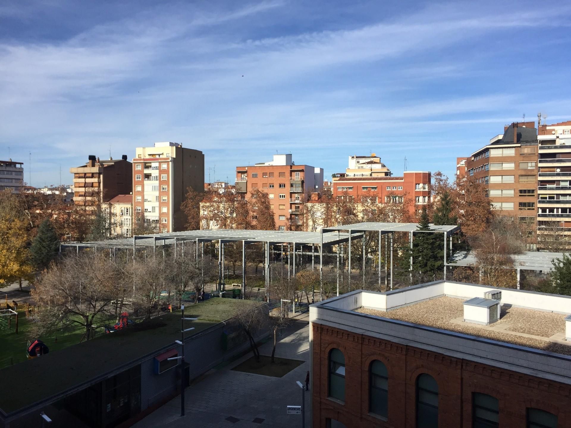 Pis en venda a Calle Gabriel de Castilla, 14, Campo de la Juventud Vista exterior de Pis en venda en Palencia Capital amb Terrassa