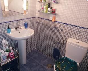 Bany de Casa o xalet en venda en Bolaños de Calatrava amb Aire condicionat, Calefacció i Terrassa