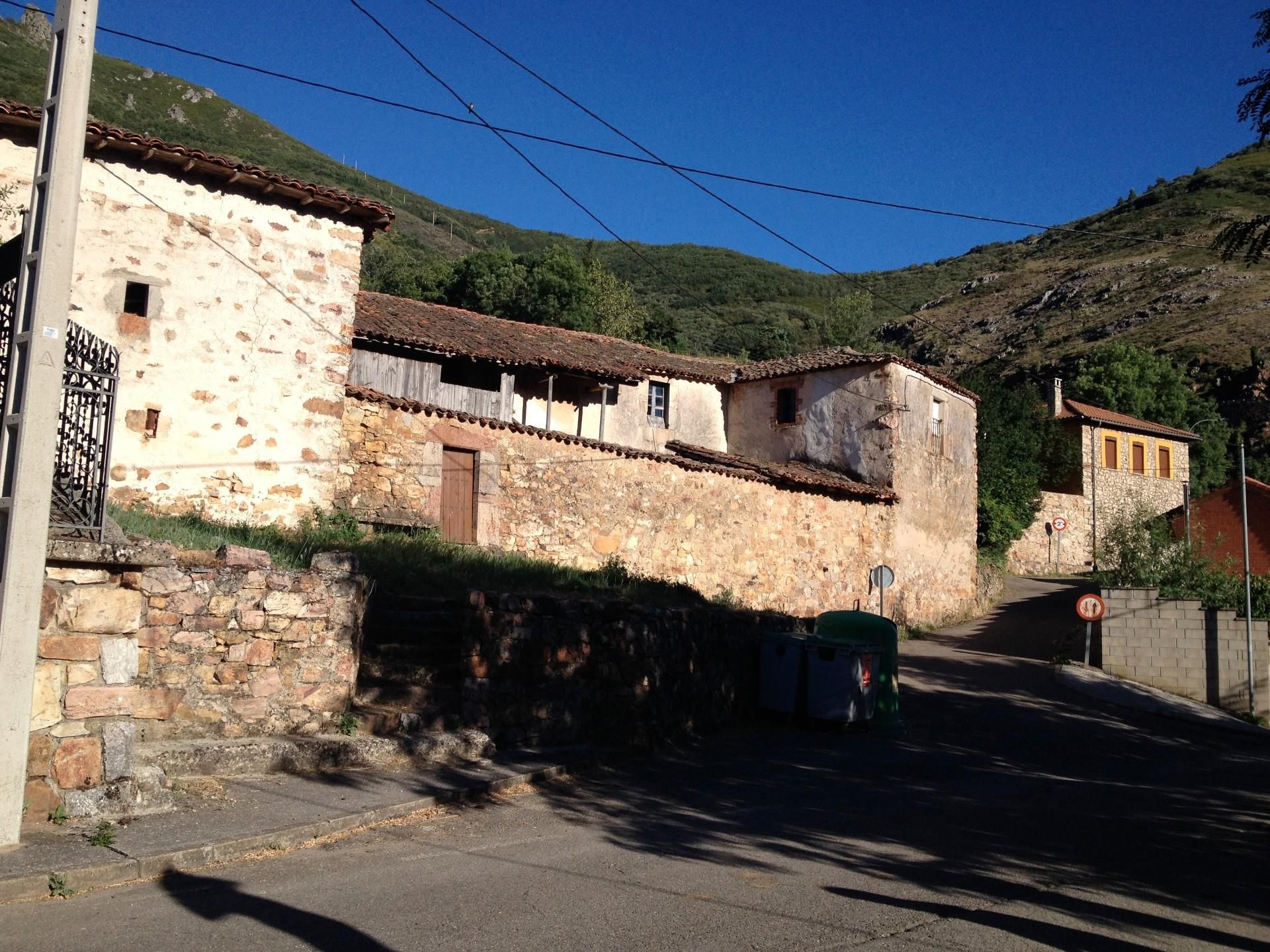 Vista exterior de Finca rústica en venda en Los Barrios de Luna 