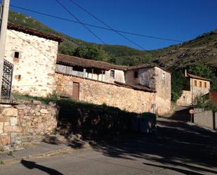 Exterior view of Country house for sale in Los Barrios de Luna 