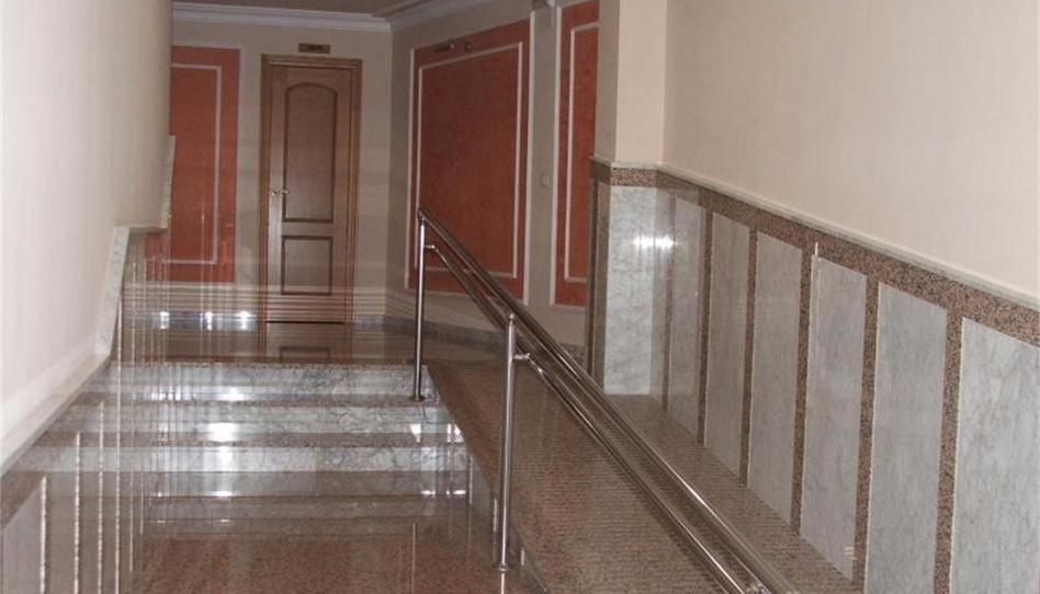 Foto 1 de Pis en venda a Calle Áurea Galindo, 70, La Zarzuela - San José - Belén, Linares