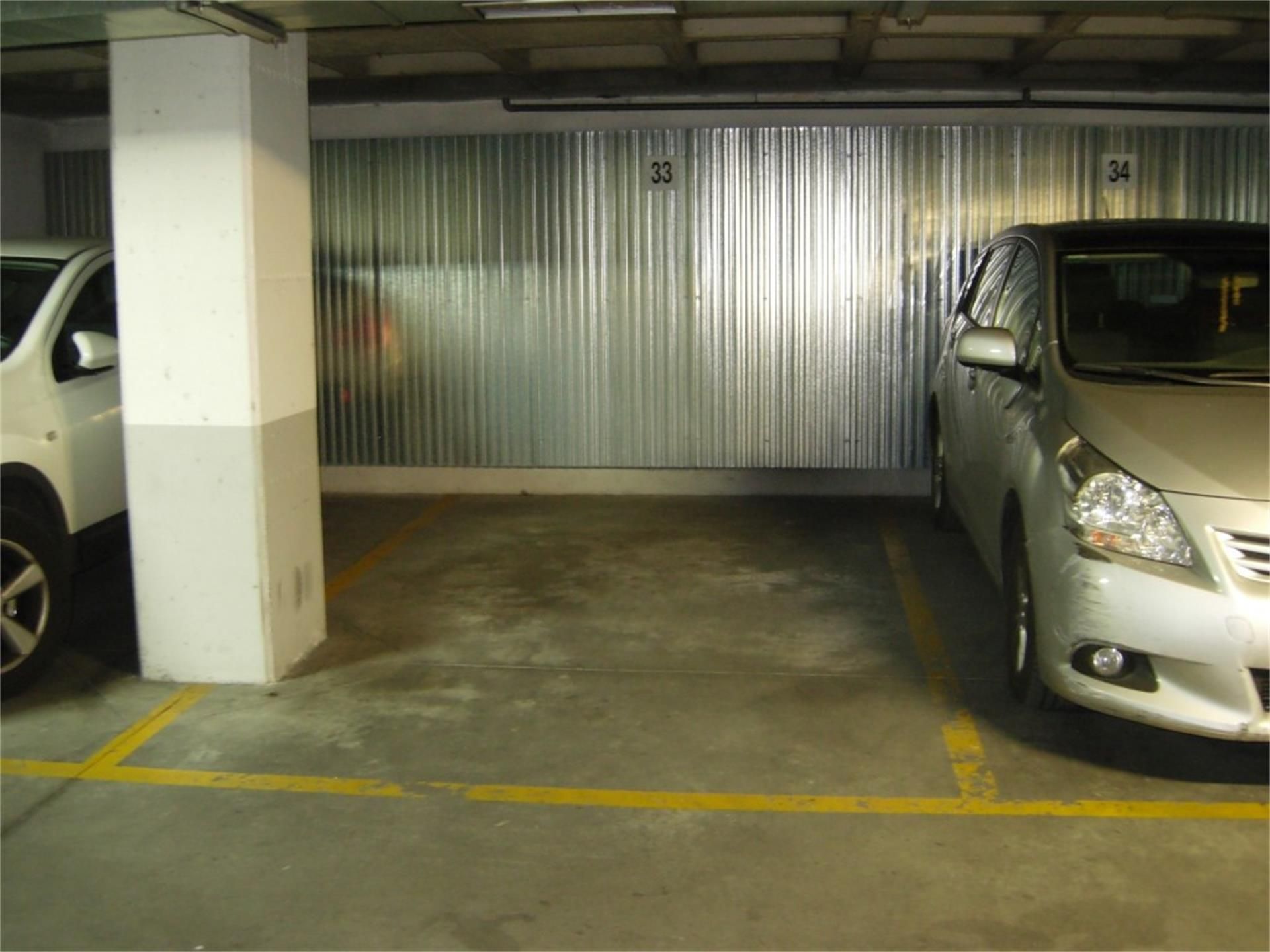 Parking of Garage to rent in  Madrid Capital