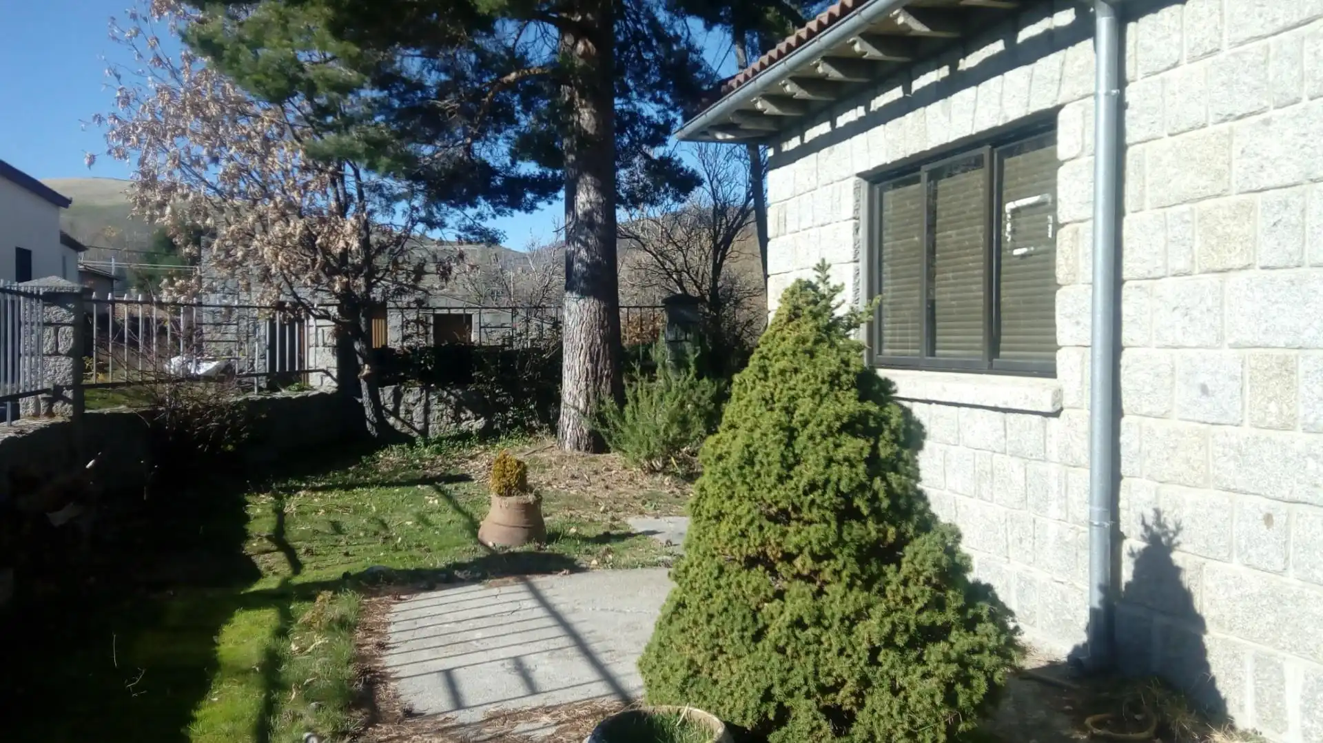Flat for sale in Nueva Avenida, 4, San Martín del Pimpollar Garden of Flat for sale in San Martín del Pimpollar with Heating, Private garden and Storage room