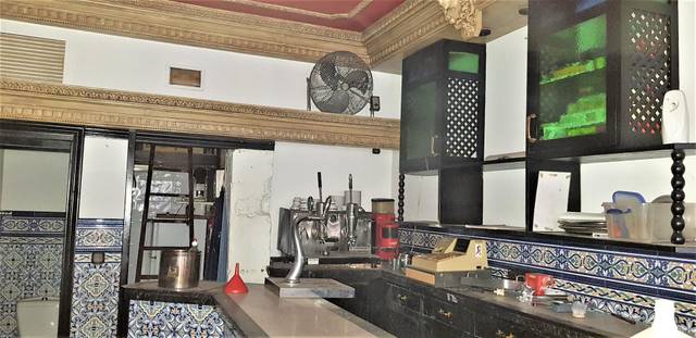 Local comercial en Venta en Avenida Maurice Ravel en Barrio de Uribarri