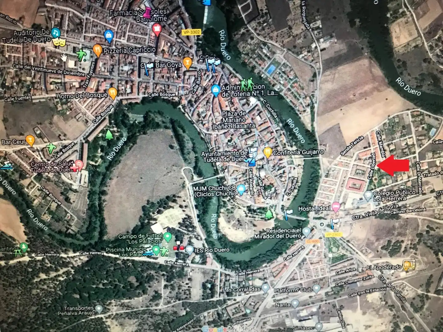Casa adosada en venta en Tudela de Duero