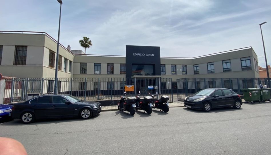 Oficina en venta en Avenida de Europa, 68, Gines, Sevilla - imagen 1 Foto 1 de Oficina en venta en Avenida de Europa, 68, Gines, Sevilla