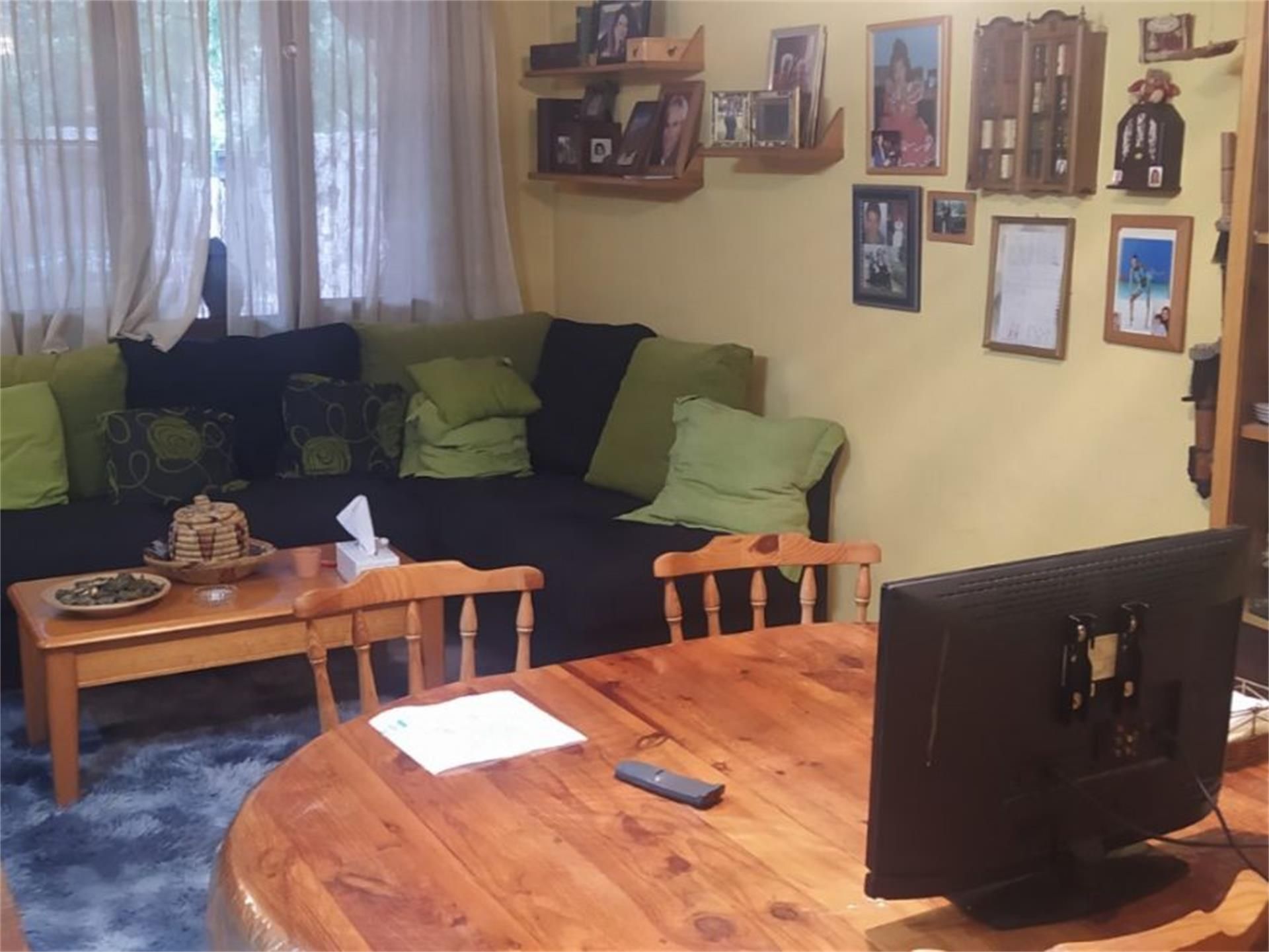 Living room of Flat for sale in Grajera  with Heating, Terrace and Furnished