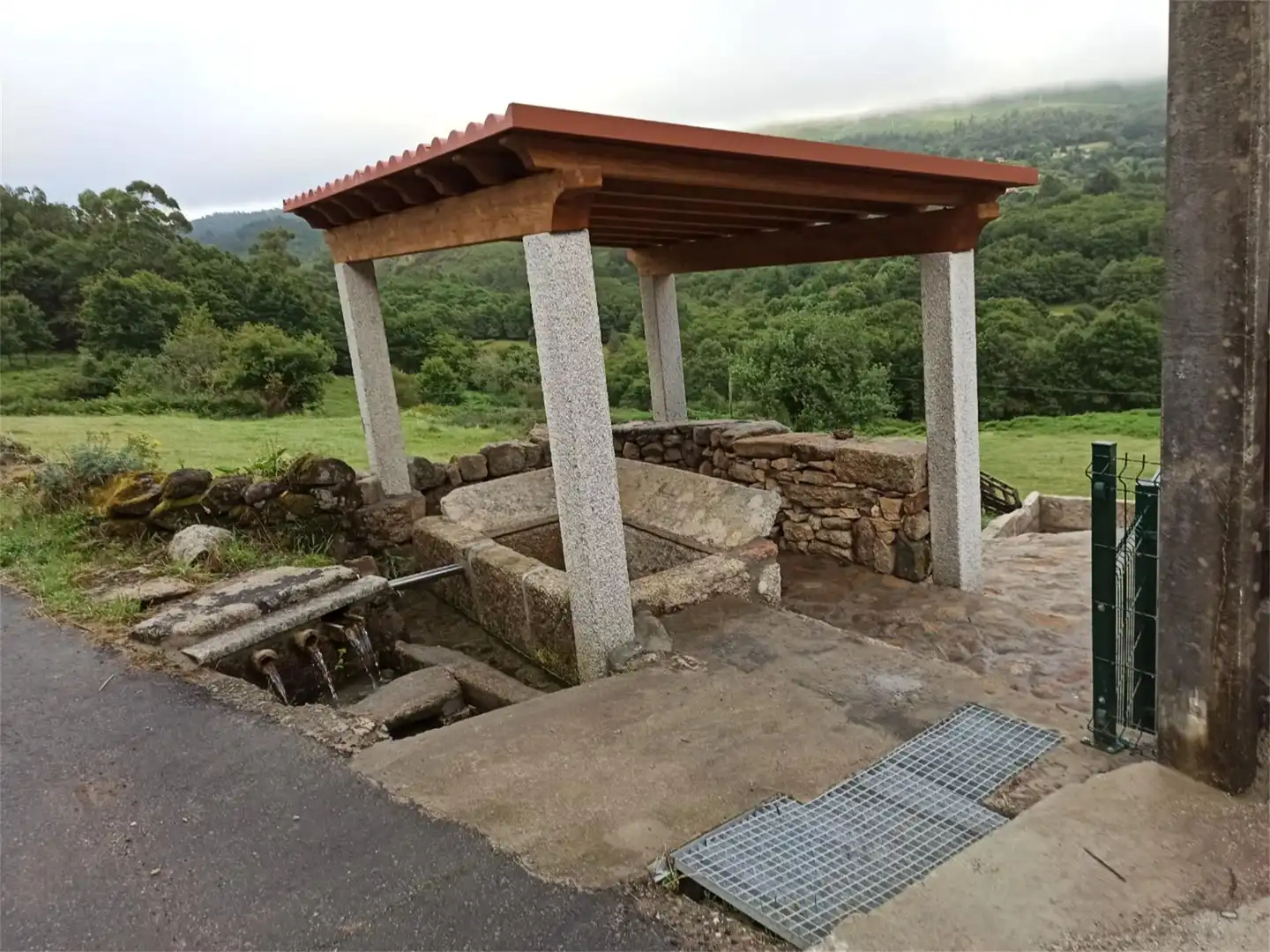 Terrasse von Einfamilien-Reihenhaus zum Verkauf in A Lama   mit Terrasse und Balkon