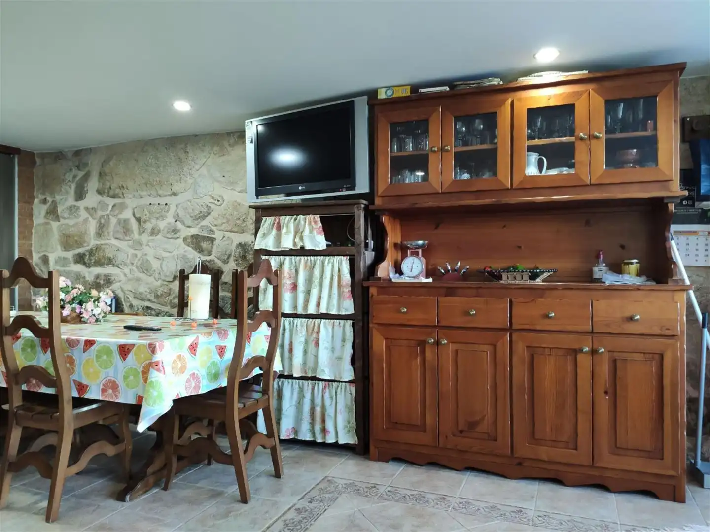 Flat for rent in A Pena, 19, Bueu Kitchen of Flat for rent in Bueu with Heating, Parquet flooring and Swimming Pool