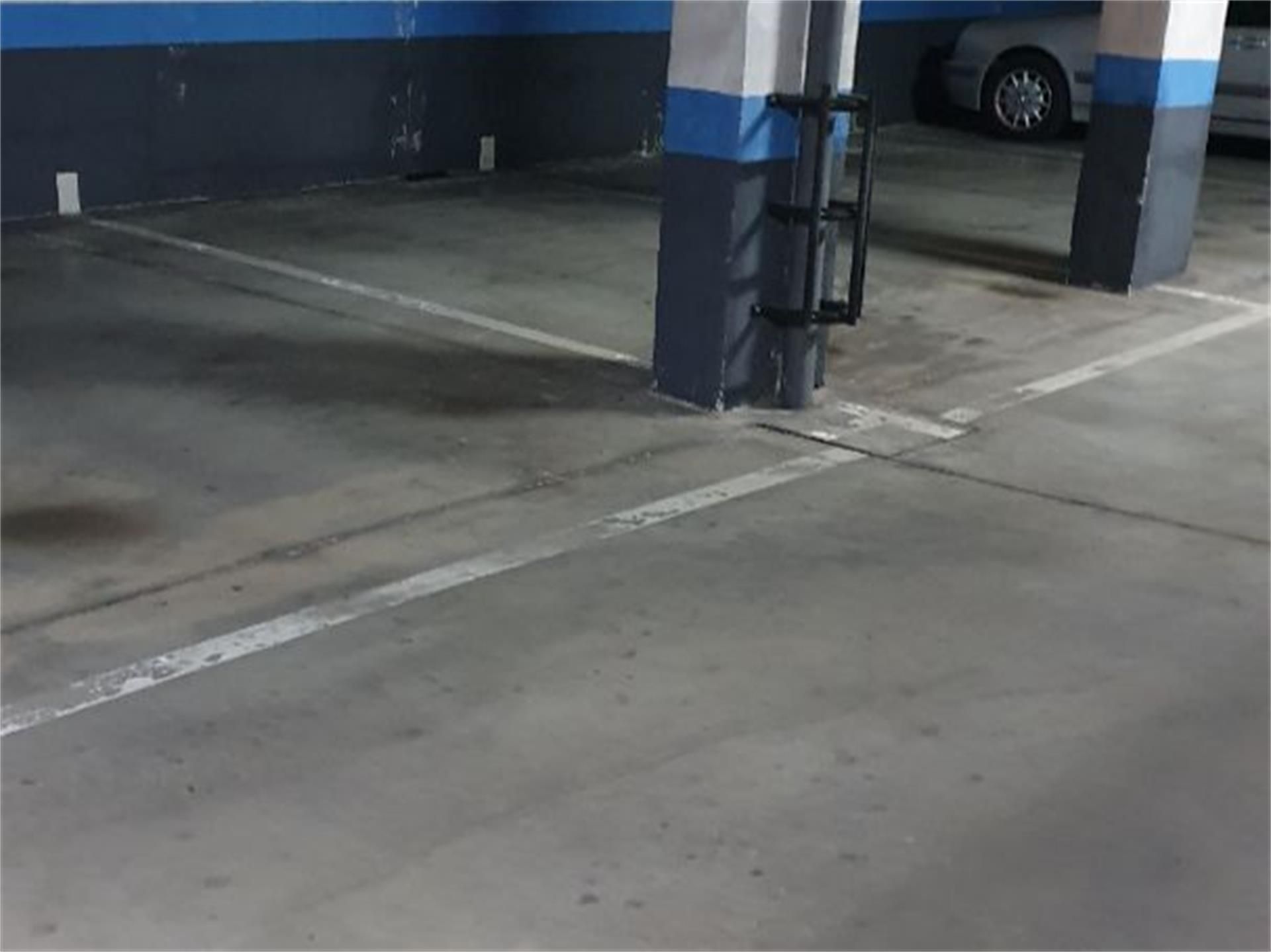 Parking of Garage for sale in  Madrid Capital