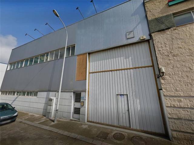 Nave industrial en Venta en Calle Naranjo, 2 en La Puebla de Alfindén