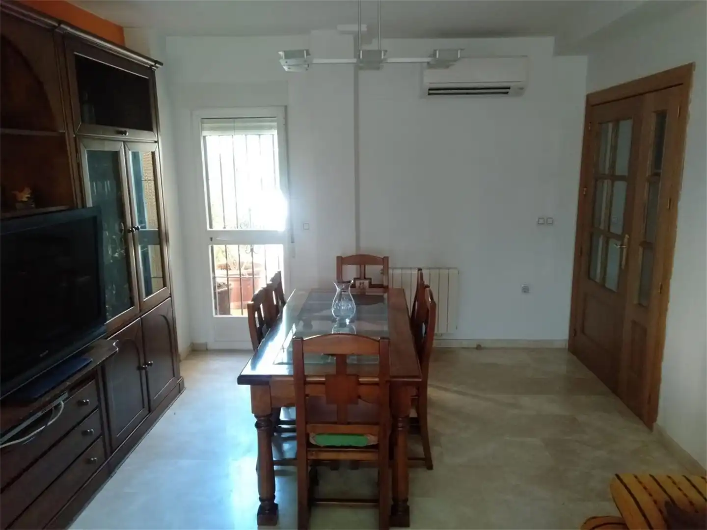 Casa o chalet en venta en Calle Urano, Ogíjares Comedor de Casa o chalet en venta en Ogíjares con Aire acondicionado, Terraza y Piscina