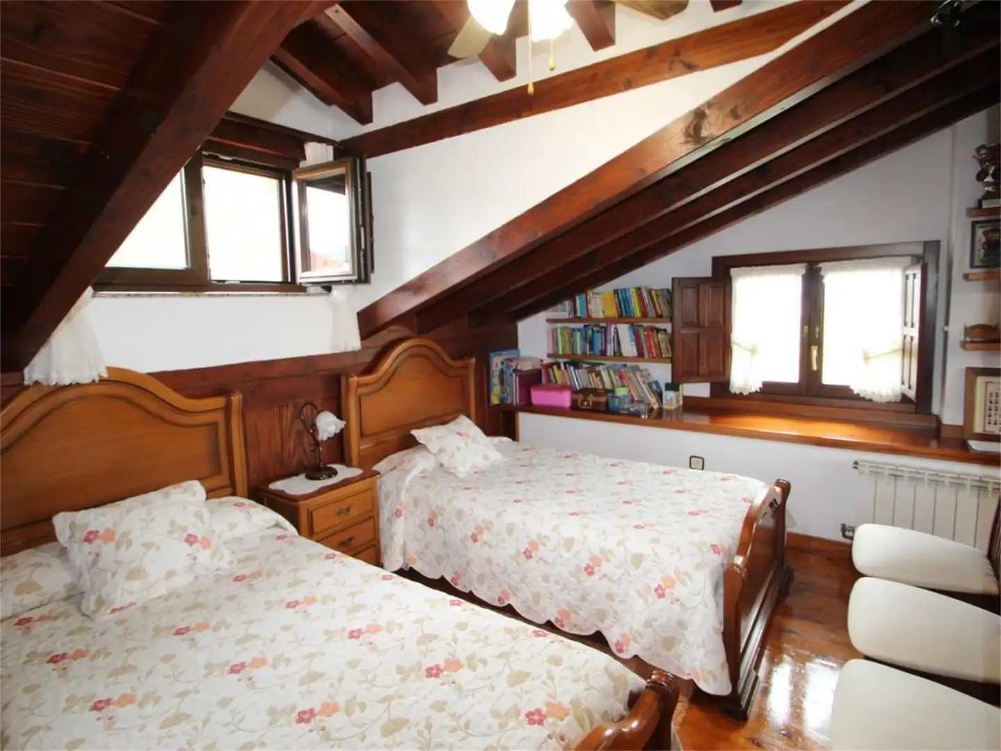 Casa o chalet en venta en Urbanización La Peñía, Valdáliga Habitación de Casa o chalet en venta en Valdáliga con Calefacción, Parquet y Terraza