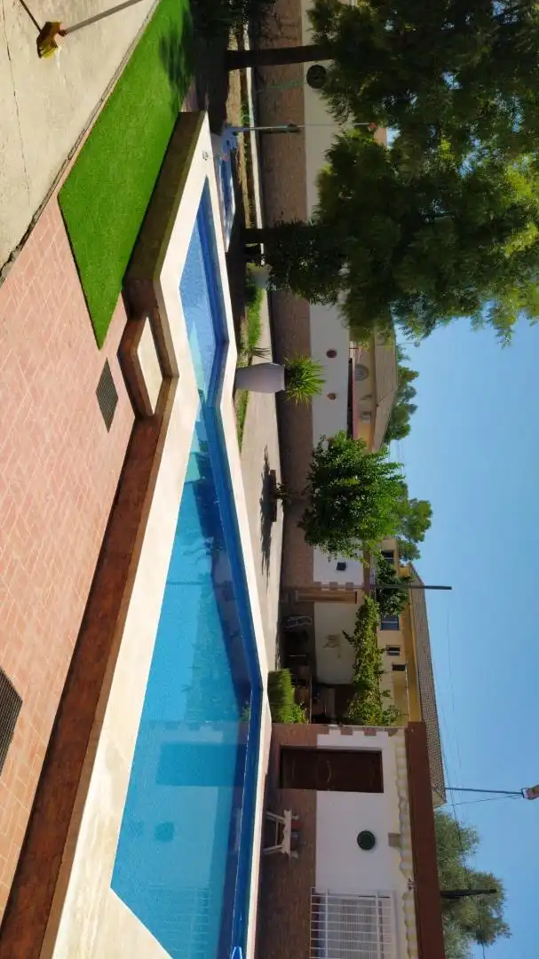 Country house zum Verkauf in Calle Vereda de la Conchuela, El Higuerón Schwimmbecken von Country house zum Verkauf in Córdoba Capital mit Klimaanlage und Schwimmbad