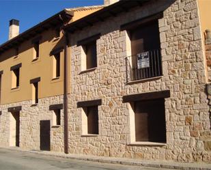 Vista exterior de Àtic en venda en Ayllón amb Balcó