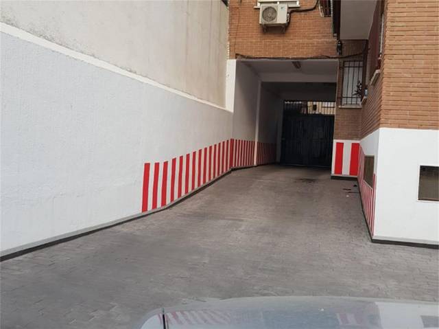 Garaje en Venta en Calle de los Hermanos del Moral, 50 en Opañel