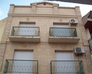 Vista exterior de Pis en venda en Benalúa amb Aire condicionat, Terrassa i Moblat
