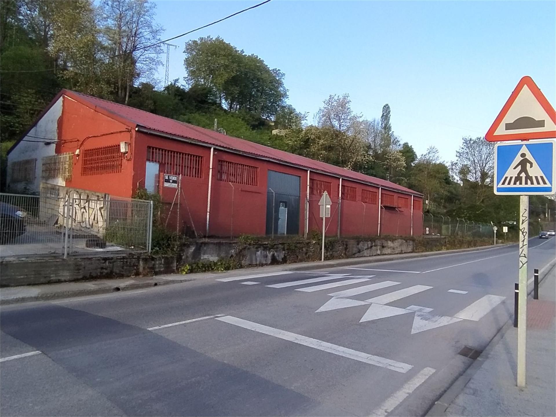 Exterior view of Industrial buildings for sale in Galdakao