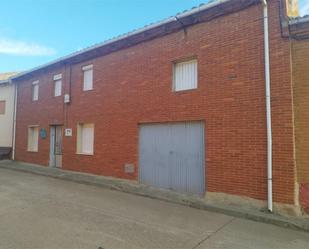 Exterior view of Country house for sale in Santas Martas  with Heating, Storage room and Furnished