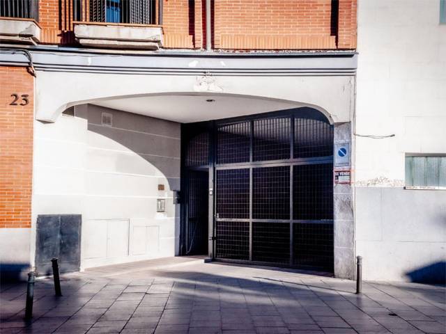 Garaje en Venta en Ronda de Valencia, 18 en Embajadores - Lavapiés