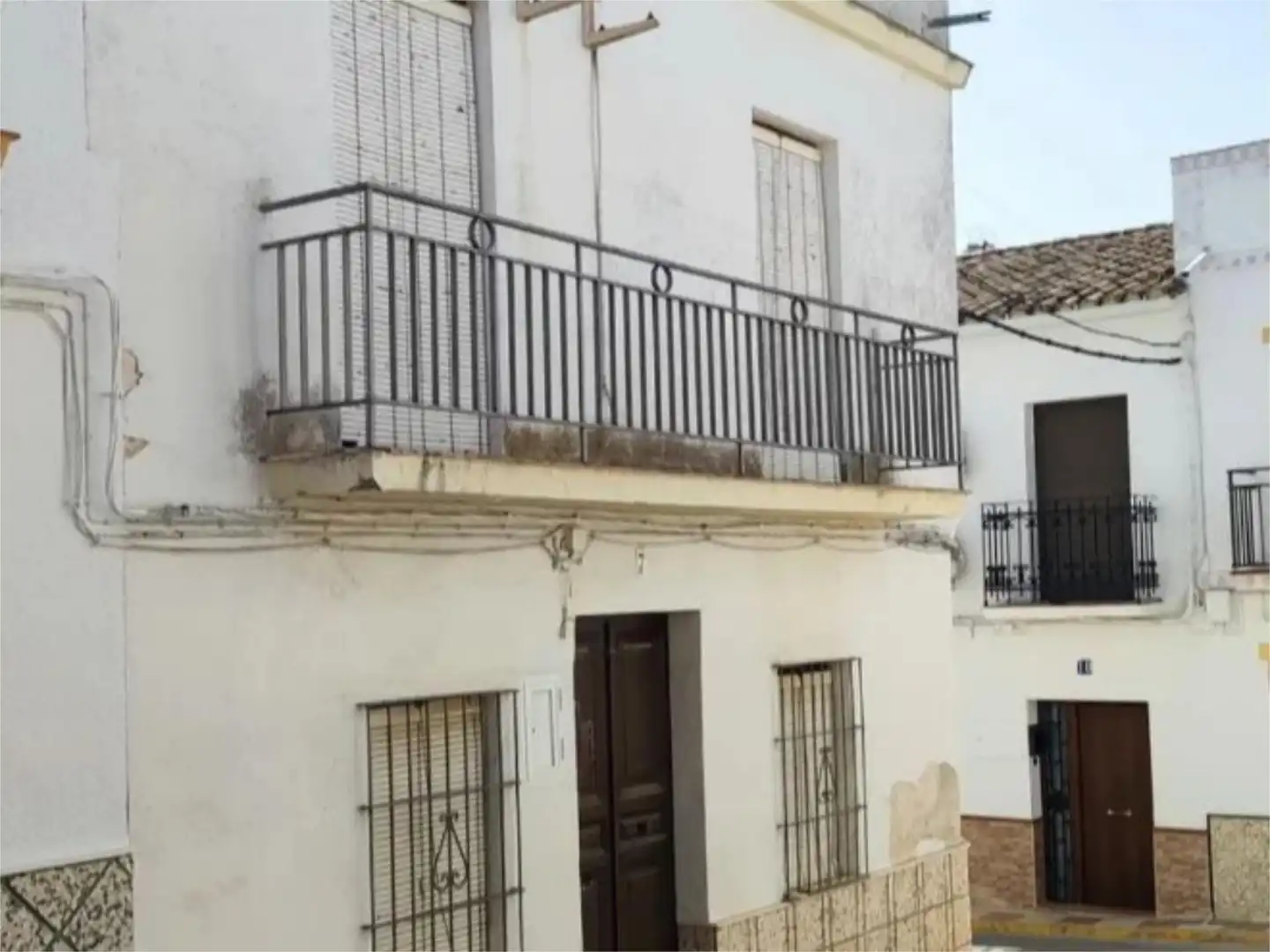 Casa adosada en venta en Calle de Francisco Cobo Cruz, 30, Lopera Vista exterior de Casa adosada en venta en Lopera con Terraza y Balcón